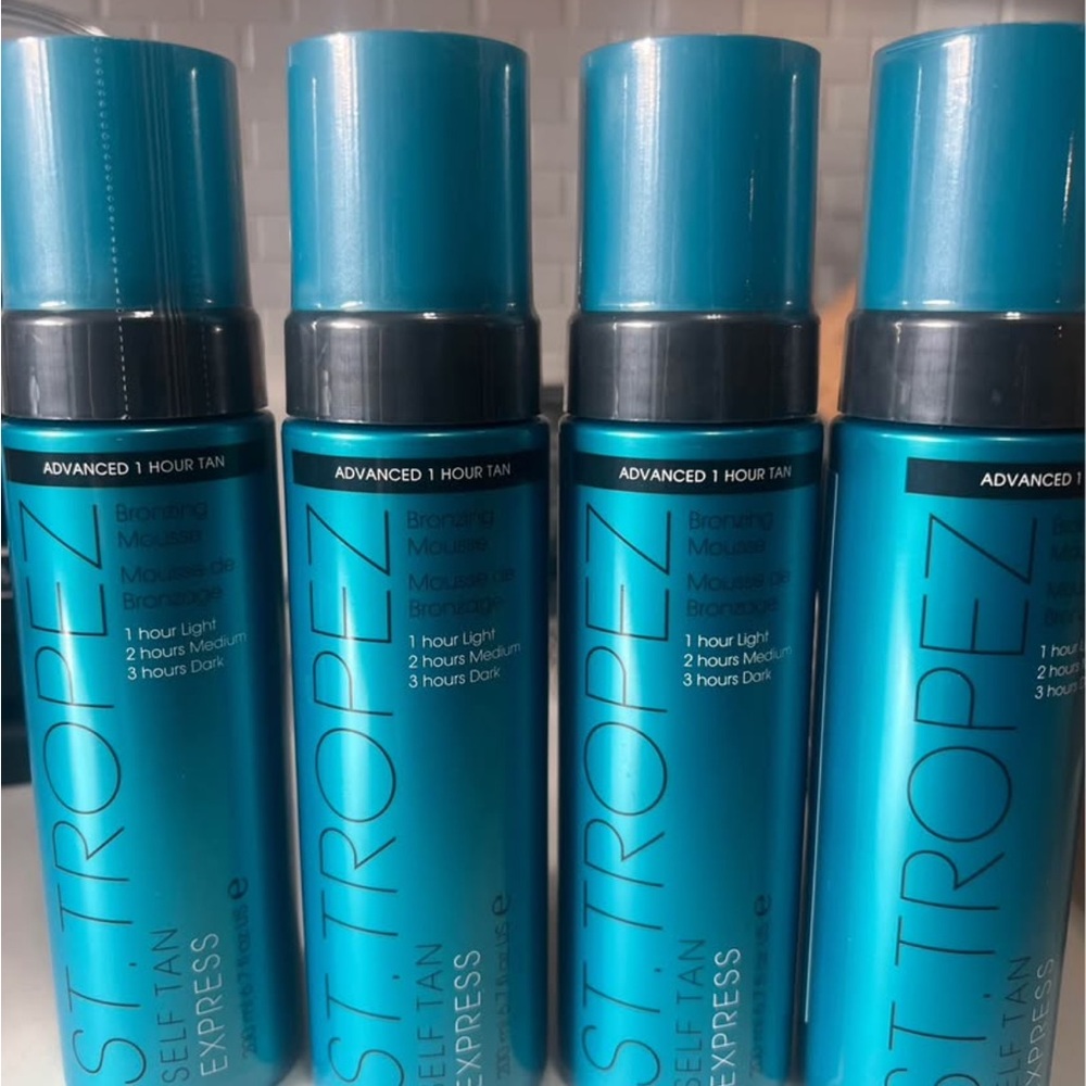 St.Tropez Self Tan Express Mousse, Fast Acting Fake Tan, Develops in 1-3 Hours